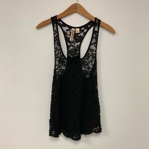 4/$19 🔥 Black see through lace tank top